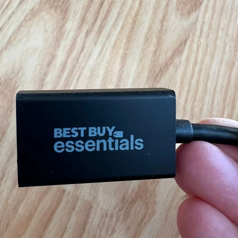 Best Buy Essentials DisplayPort to HDMI Adapter OS Black Very Good Video Cable
